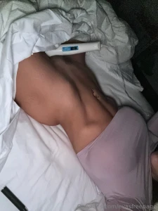 Limited time 25 off on my vip message me new subscriber when you