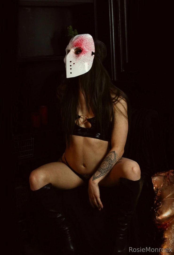 Are you getting in the spooky spirit 