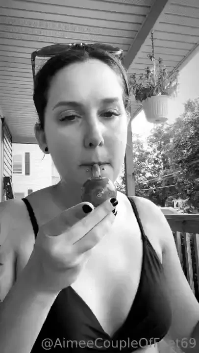 I ve always wanted to smoke weed on the front porch while getting ate 