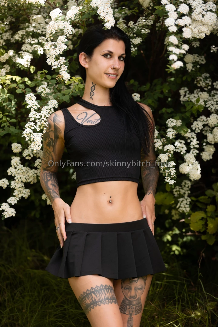 Skinnybitch-free part 2 