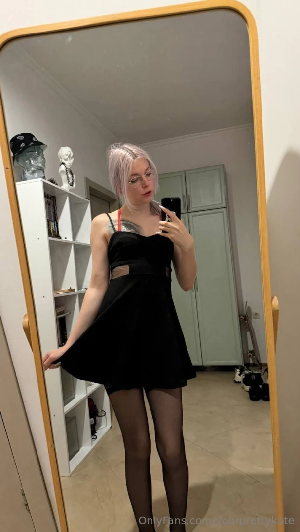 Feeling bold wrapped in black and wet with ideas 