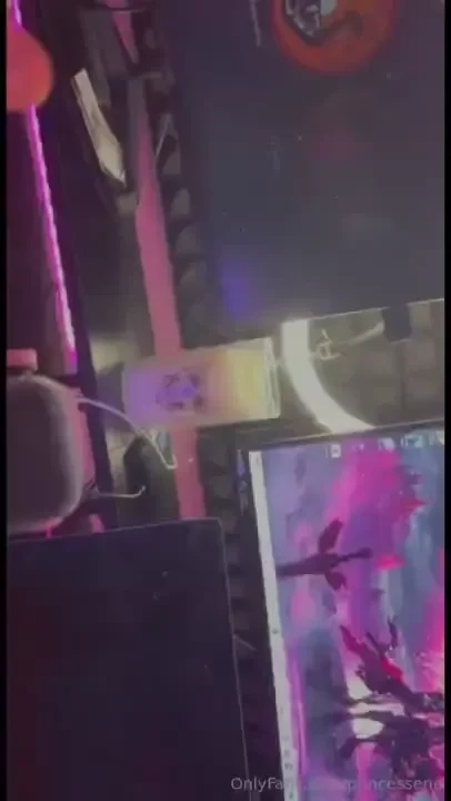 Cum check out my streaming setup learn my favorite games plushies 