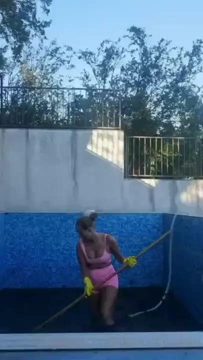 Today was full of house work cleaning pool trimming grape trees oh 