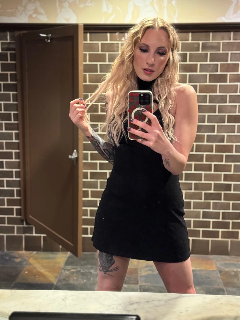 Got a little rowdy last night all i have to remember it are these pics 