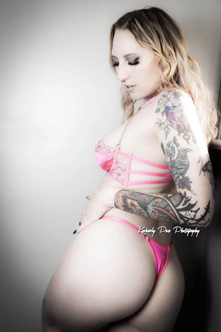 First day of my birthday month so let s spoil each other here s the 