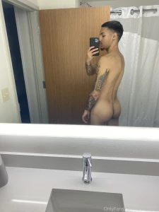 I m wearing my birthday suit for halloween part 1