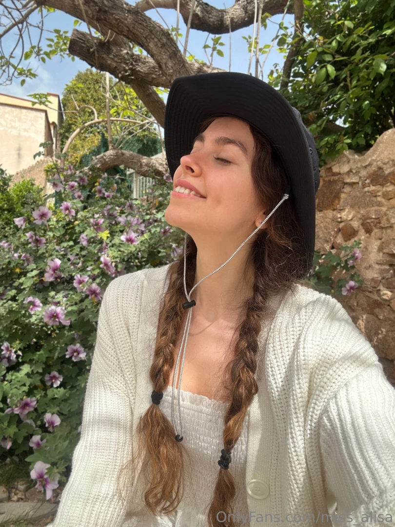 Do you want to be the reason of my smile part 1 
