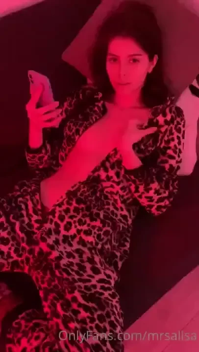 How is going ur evening let s have some rest together 