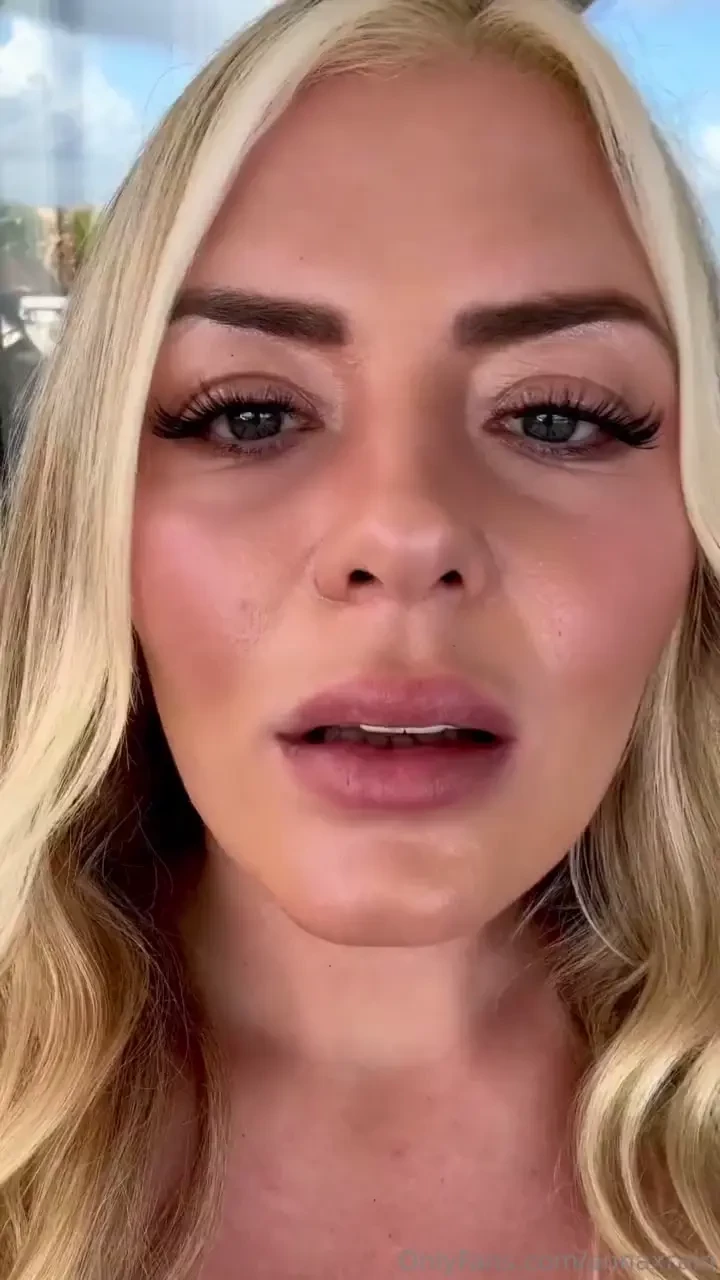 Got some more naughty content made ready to be posted stay tuned 