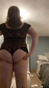 My big white ass what do you wanna do to it click an option send the part 5