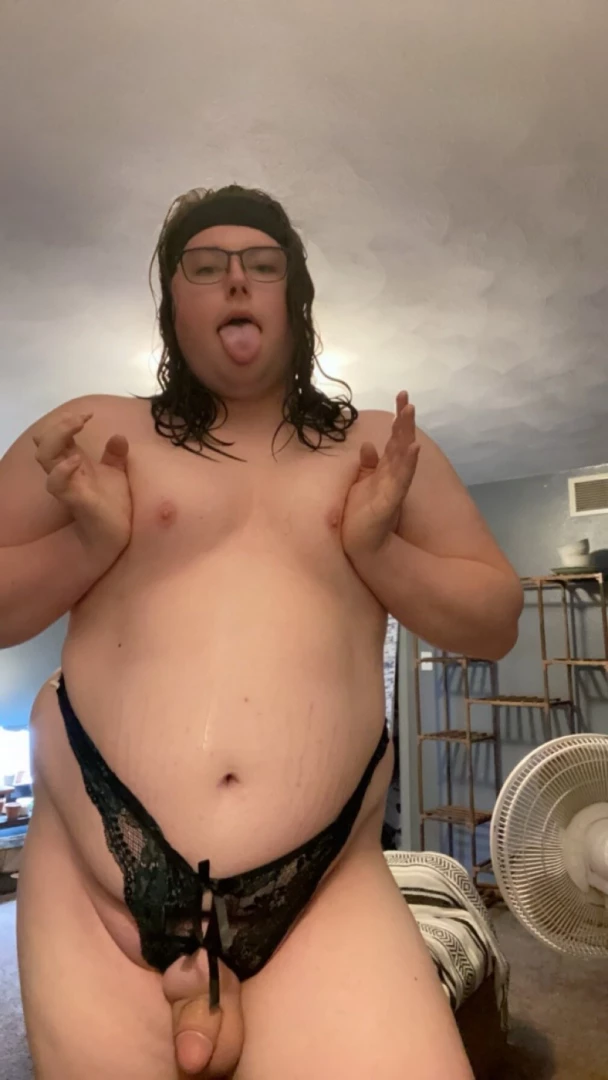 Pics click a tip option if you are feeling generous i ll reward you part 4 