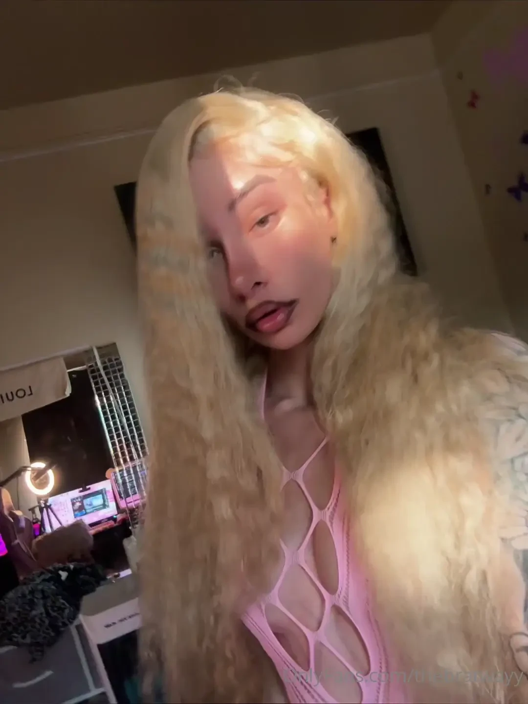 Can i be your babyyy 