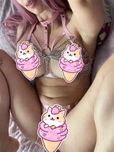 How s the view from up there do you wanna take a bite and just a