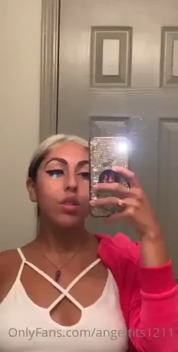 Cute tease for y all 