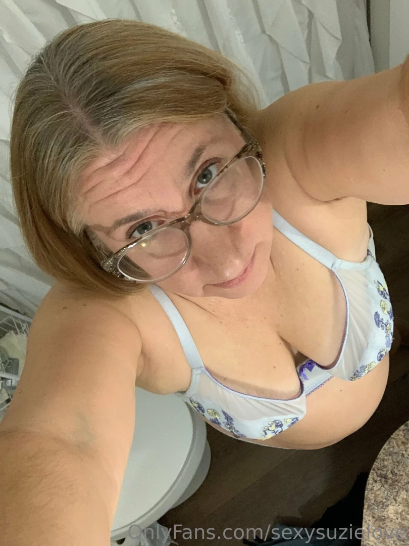 See suzielove home alone and getting naughty part 5 