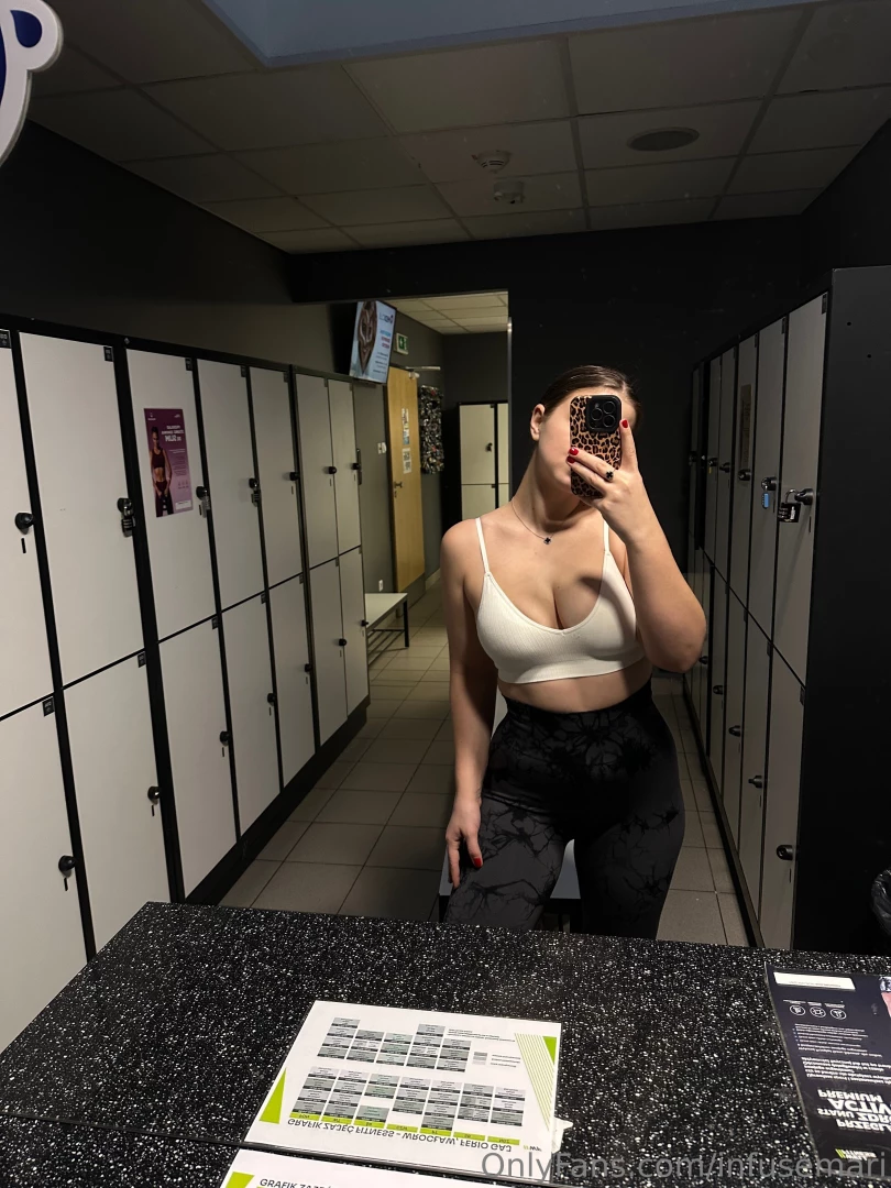 Today felt way too gray so i decided to add a little color a few pics 