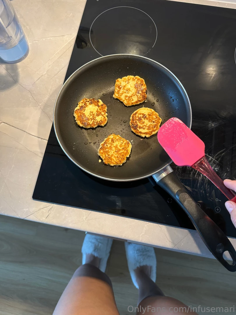 I m up and about and getting ready for a new day breakfast is my 