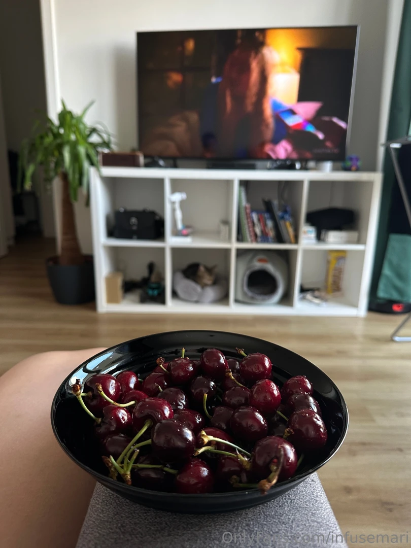 Movie night tonight all cozy with a great film and some delicious 