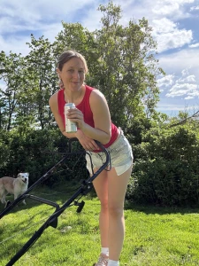 Finally some sun today so i could take of my jungle and my dogs really part 1