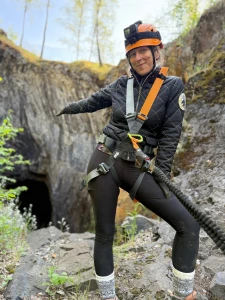 Today i went on a little adventure i climbed in an old mine very cool