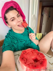 Nothing better sometimes in the morning than some juicy watermelon and part 1
