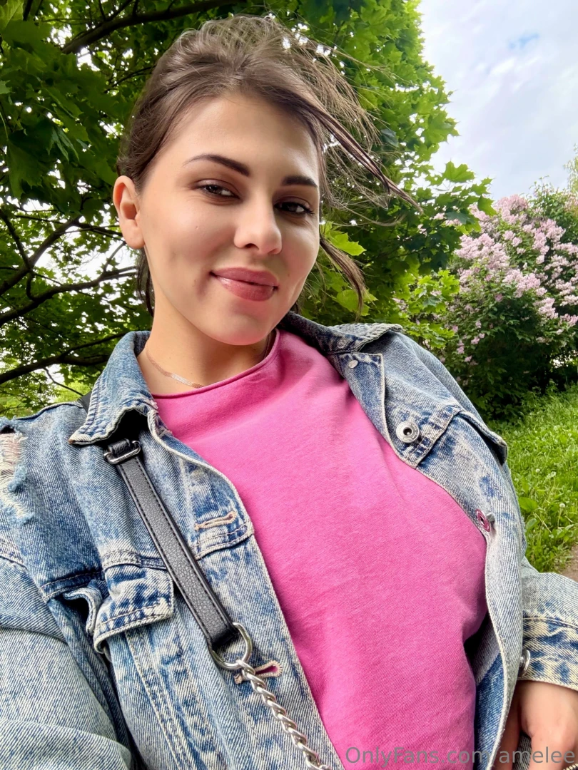 It s summer outside but spring is in my head and apparently the 