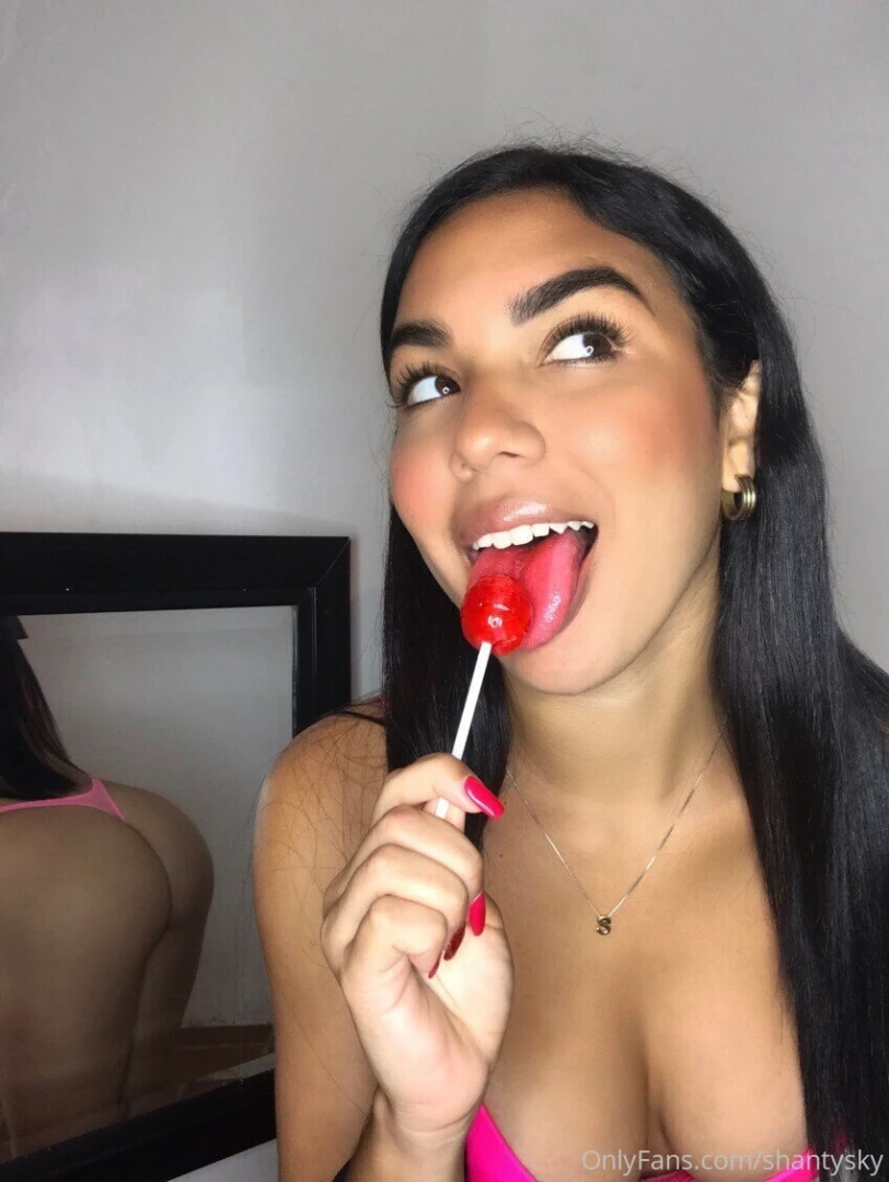 Hey new guy can i have a taste of your lollipop just like this you 