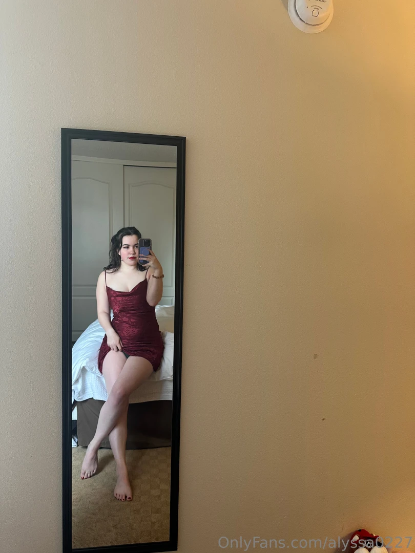 Tis the season for a christmas sale until 2025 all my pics are buy 1 