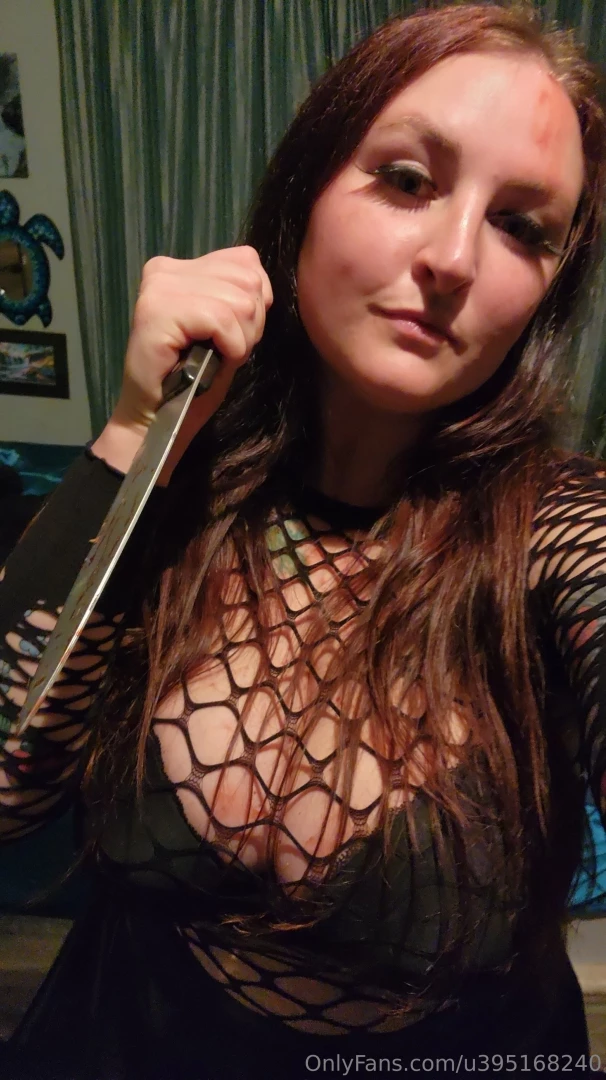 Spooky season pics for attention i have added my amazon wishlist if 