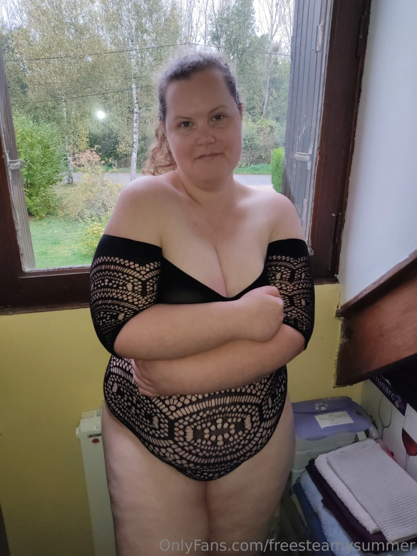 Chaque jour du nouveau contenu sur ma page premium steamy_summer part 124 