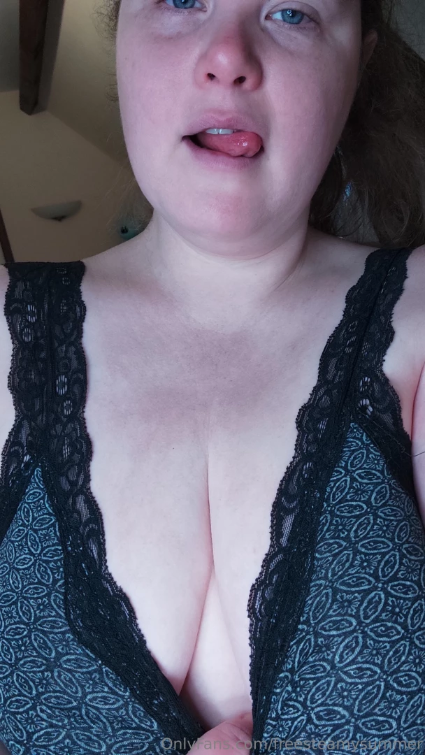 Chaque jour du nouveau contenu sur ma page nude steamy_summer part 1 