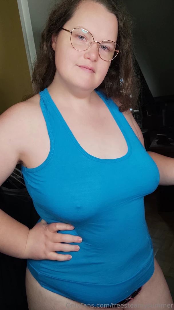 Chaque jour du nouveau contenu sur ma page nude steamy_summer part 4 