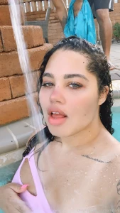 I m getting dripping wet rn wanna see me take my top off part 1