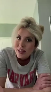 Happy saturday my loves what are you up to send me a message