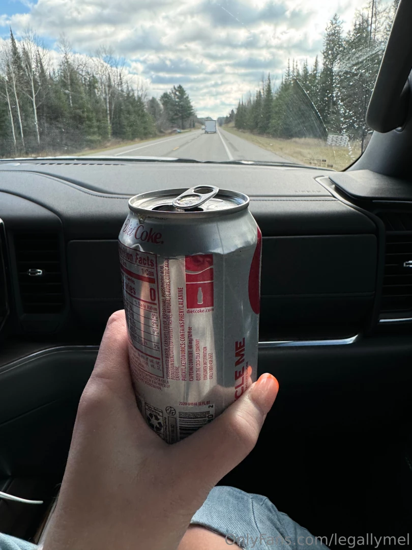 Just driving along trying to figure out of road head is against the 