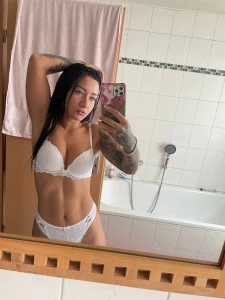 Would you jum in shower with me