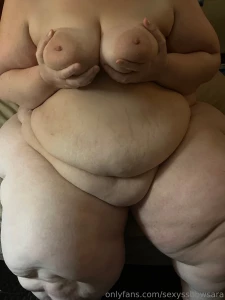 Good morning baby who wanna come play with these tittes