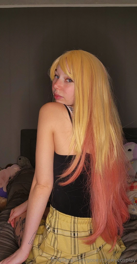 This outfit makes me feel sassy especially with the wig part 3 