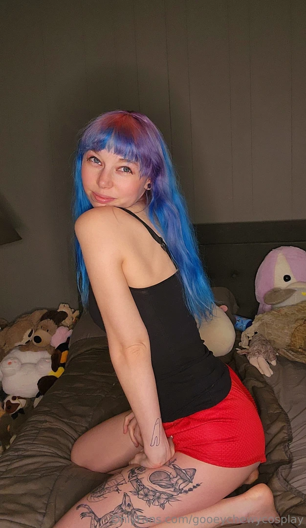 Black and red are the superior colors 