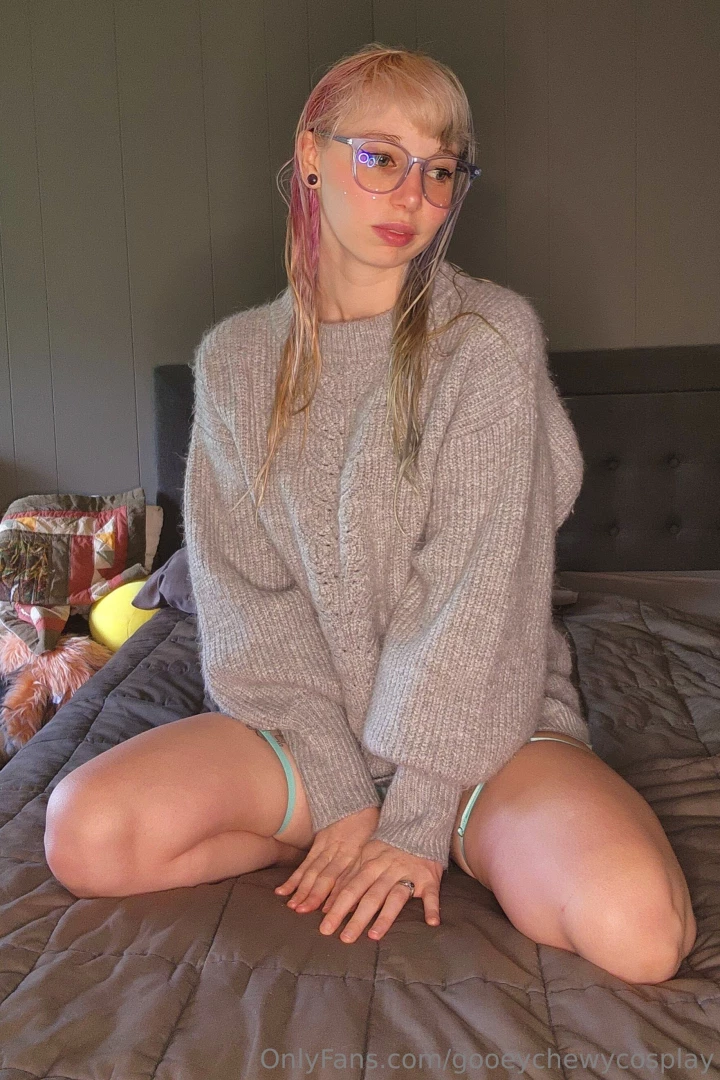 I love knitted sweaters part 3 