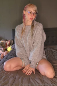 I love knitted sweaters part 3