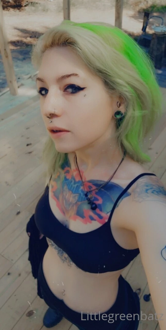 It s gonna be hot outside today 