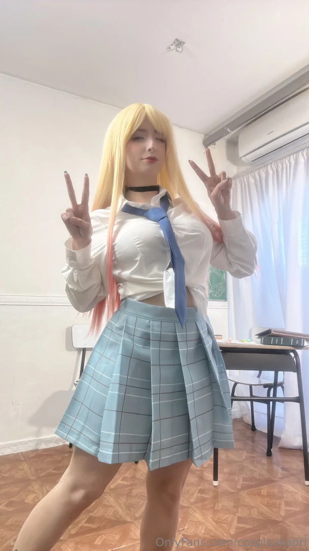 Anime is amazing beacuse anime is cool and anime makes me happy and part 1 