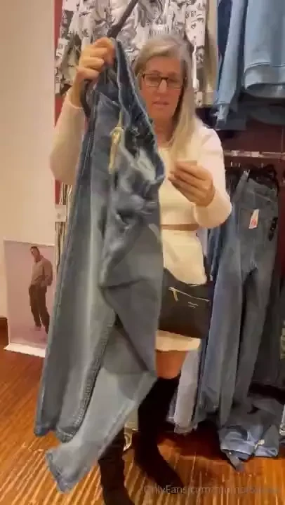 3 vids so i finally went out in town wearing a skirt and no panties part 1 