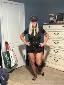 Thanks to a special special fan for sending me this sexy flight