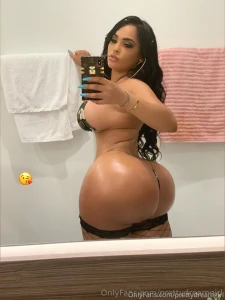 Best ass out there admit it