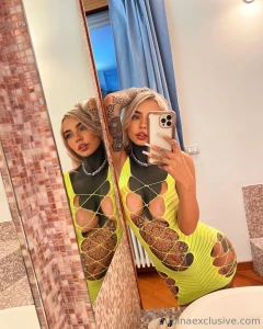 Solo per i pi audaci fishballsgg questa seduttrice con il suo corpo