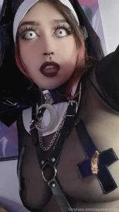 Spoopy nun