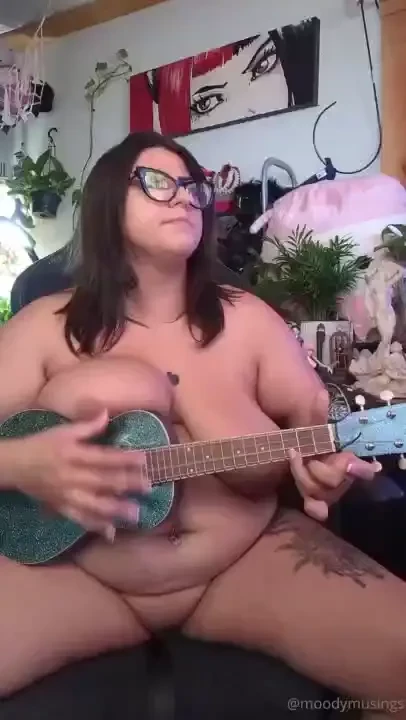 Some morning uke singing practice this time i did i m a bitch i m a 