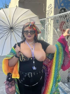 Sum more pix from pride